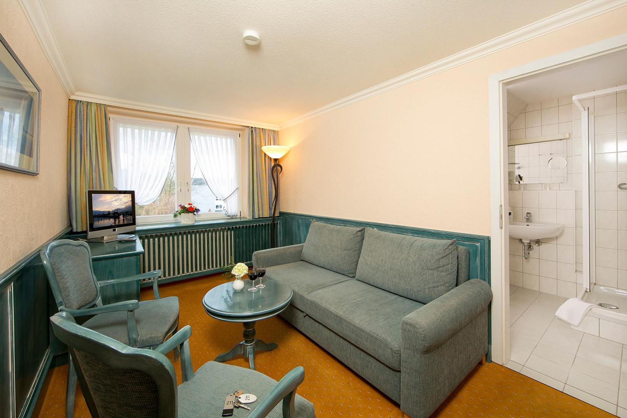 Hotel Duenenschloss Mit Private Spa Zinnowitz Bagian luar foto