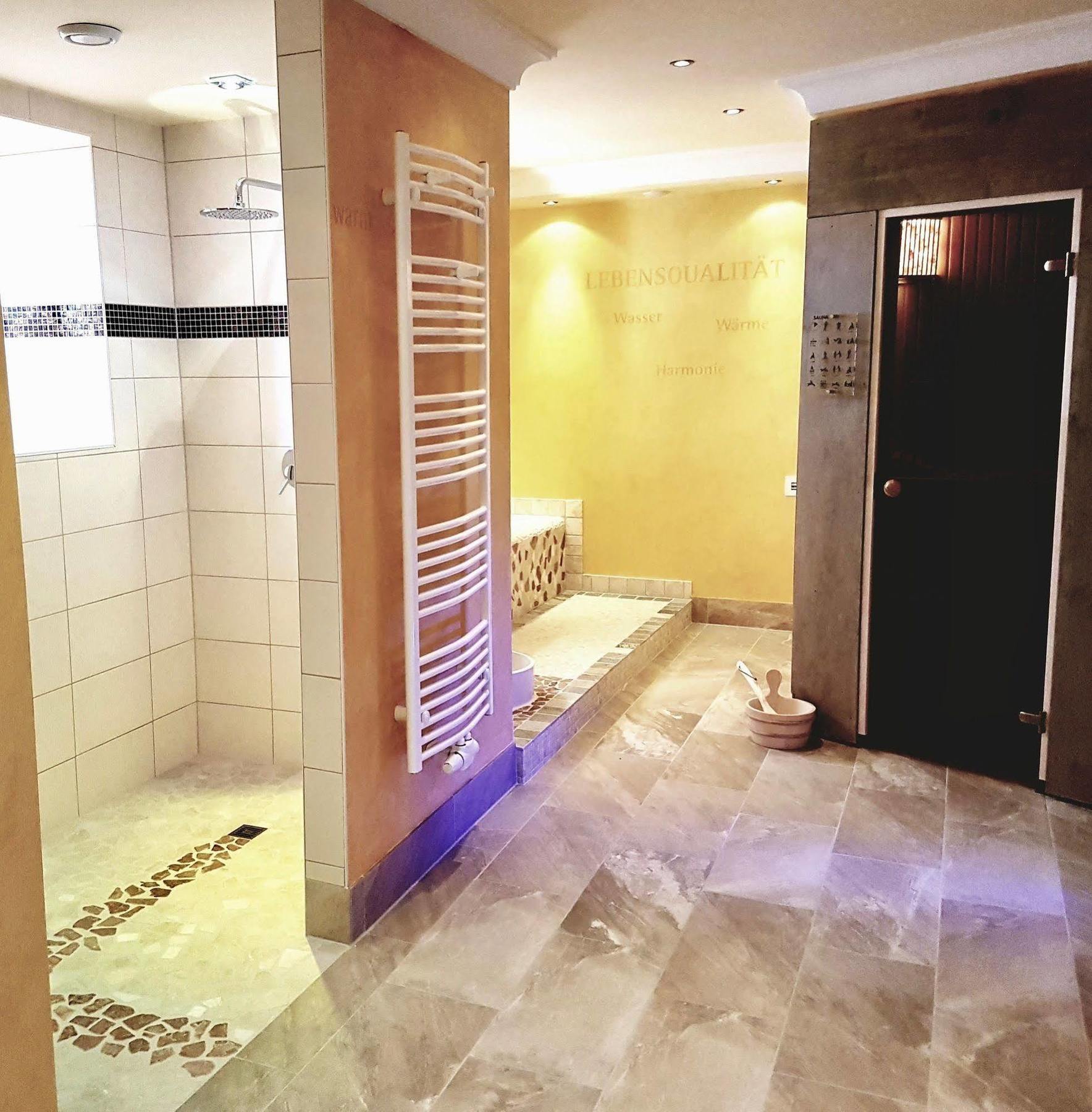 Hotel Duenenschloss Mit Private Spa Zinnowitz Bagian luar foto